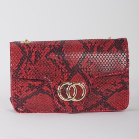 Shopeunoia Boutique Handbags - Red Faux Snake Leather Metal Rings Gold Chain Crossbody Bag
